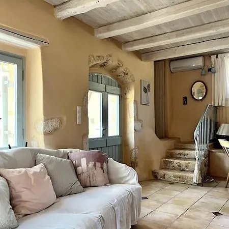 Maison Theia, Entre Et Montagne