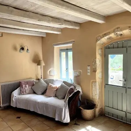 Semesterbostad Maison Theia, Entre Et Montagne Samonás